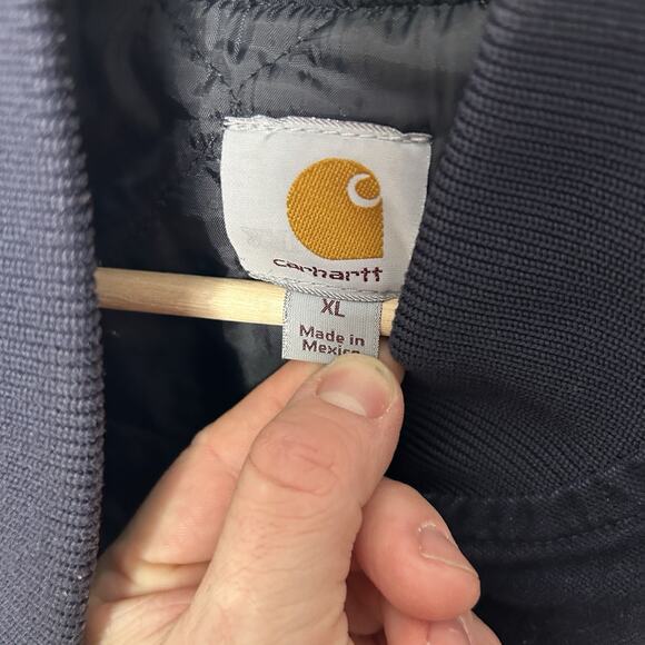 Y2K Carhartt Quilted Artic Vest “West Virginia/WVU” 100663 - Picture 7 of 9